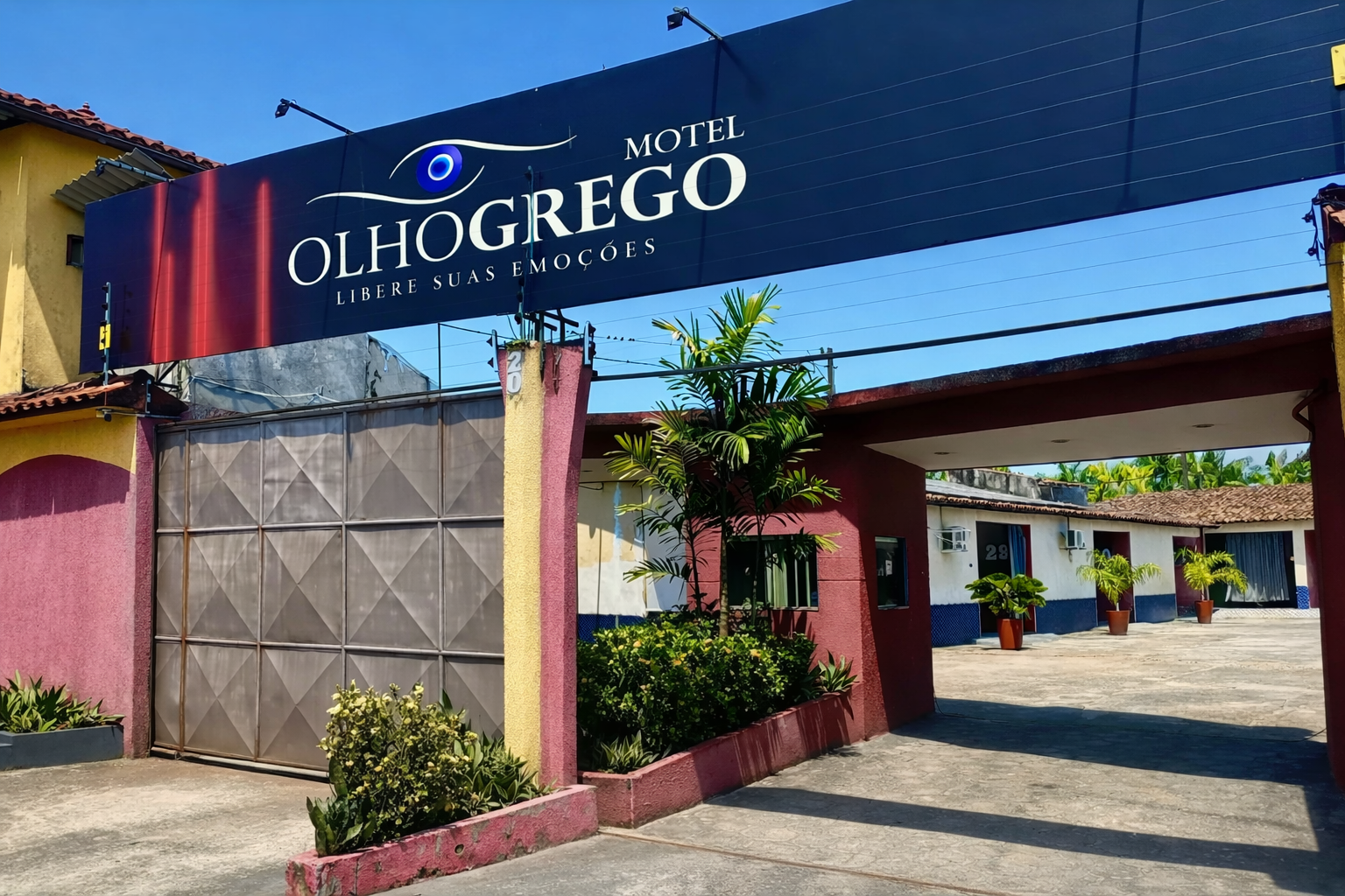 MOTEL OLHO GREGO